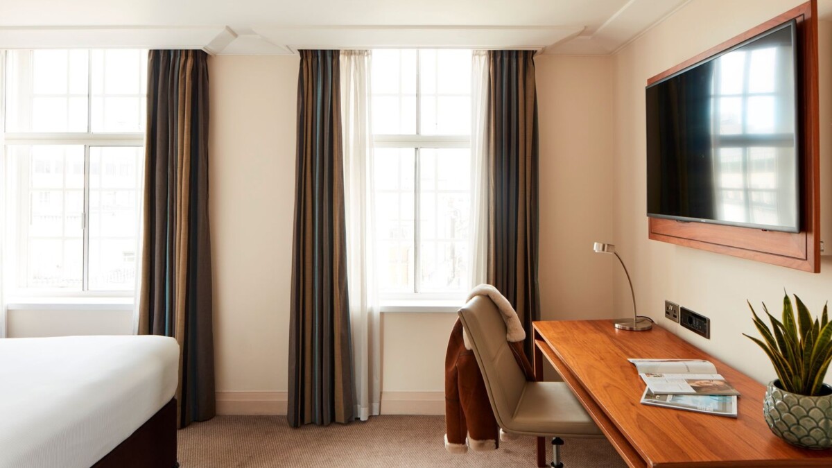 1_c44c1793-5919-4eb0-b5df-5f9648fe57f2